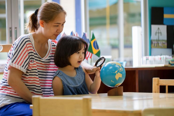 Perbandingan Metode Pembelajaran Montessori Vs Konvensional